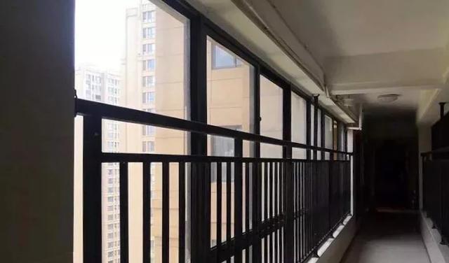 高层的房子为何有连廊有连廊的房子值得买吗有哪些优缺点