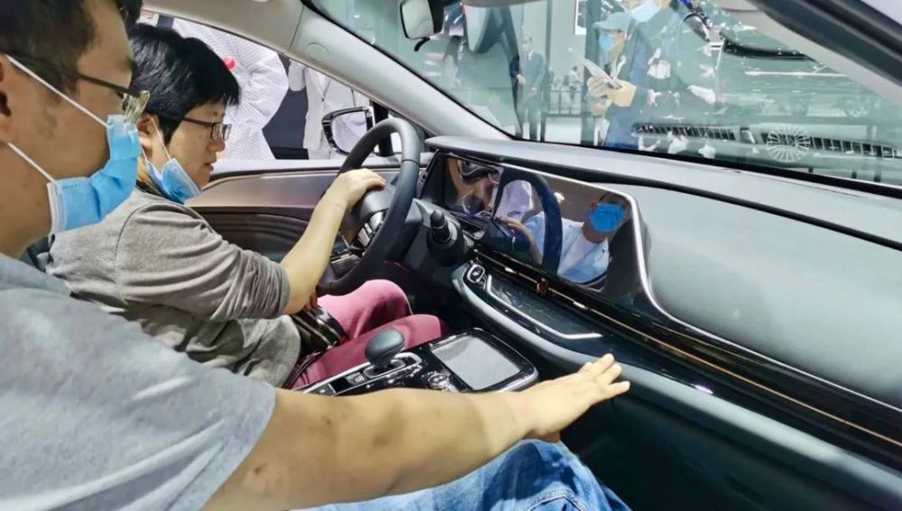 燃油车|开过纯电动车就再也回不去了！北京车展上这款车可以说明一切