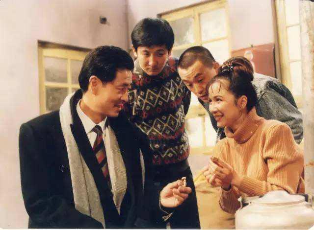 中国电视金鹰奖|52岁荣获飞天视帝！金鹰奖输给李易峰的何冰：我只是个老手艺人