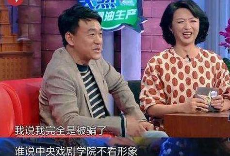 中国电视金鹰奖|52岁荣获飞天视帝！金鹰奖输给李易峰的何冰：我只是个老手艺人