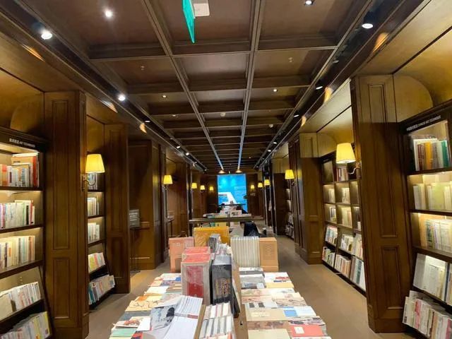 武汉|这些人气书店已倒闭，十一别去！