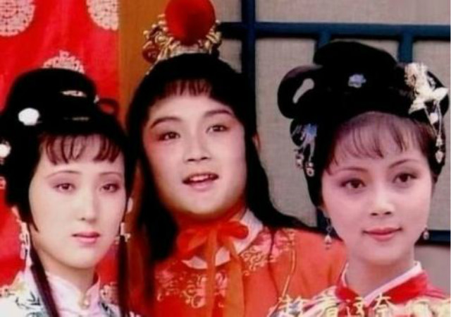 贾宝玉|如果宝玉能同时娶宝钗和黛玉，宝钗为妻黛玉为妾，是最圆满的结局