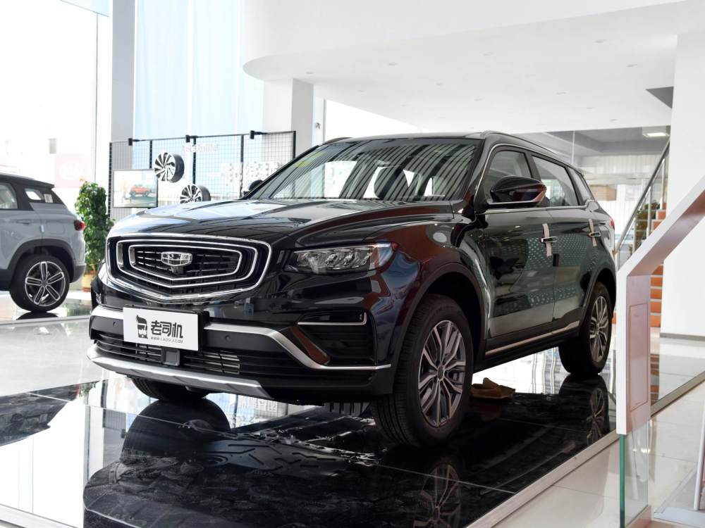 把价格打下来,把品质提上来,1.8t家用代步suv,实拍吉利博越pro