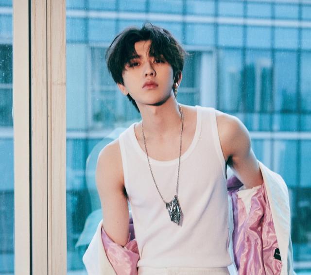 王一博|肖战遭王一博亲妈陷害？谢明皓对后者猛泼脏水，网友：反常必有妖