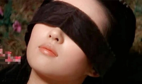 古装剧中明星蒙眼睛前4位比较好认最后一位你若认得出算我输