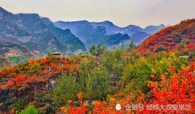 北京|北京有个色彩斑斓景点，零星绿色点缀其中，美若一幅天然画卷！