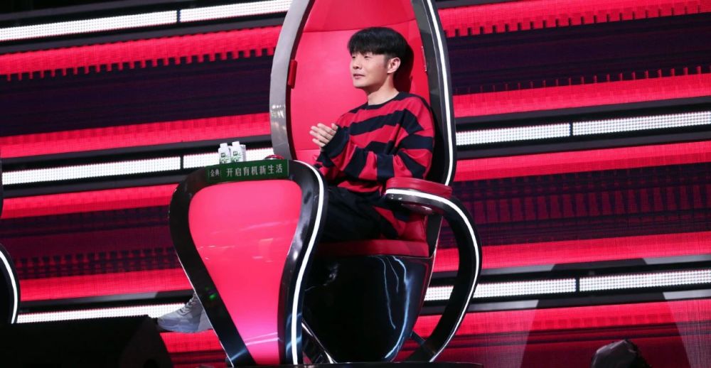 中国好声音|《中国好声音》：通过第一轮的导师对战来看，这节目并不单纯