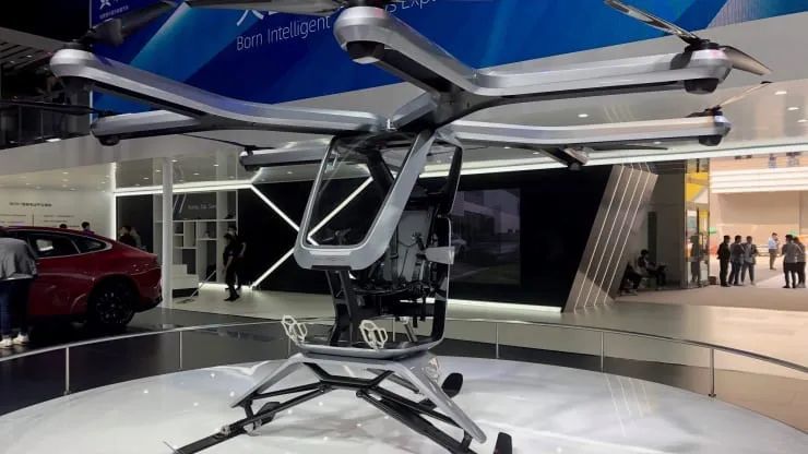 旅航者t1|花几十万钱，续航10分钟，飞行汽车给谁开？