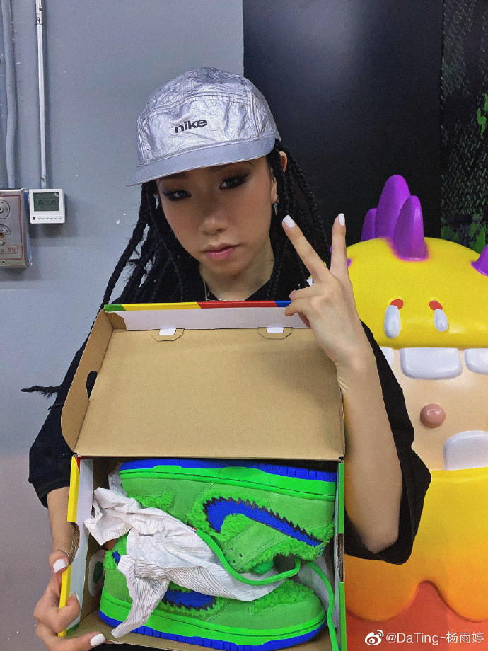 街舞|大神纷纷放弃复活不愿陪跑，相比《浪姐》，《街舞》节目组还是太嫩