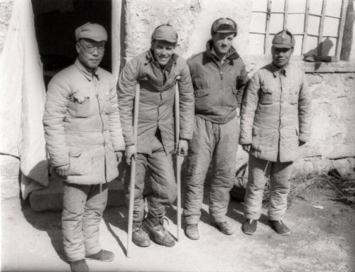 陈淇园,殷希彭1958年,军事医学科学院从上海迁至北京,从师级单位升为