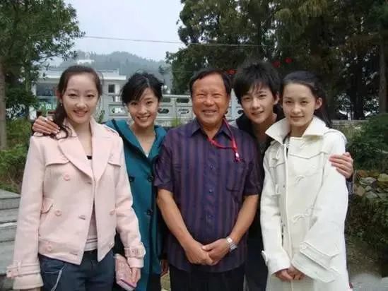 李沁_体育明星|她男友到底是谁啊…