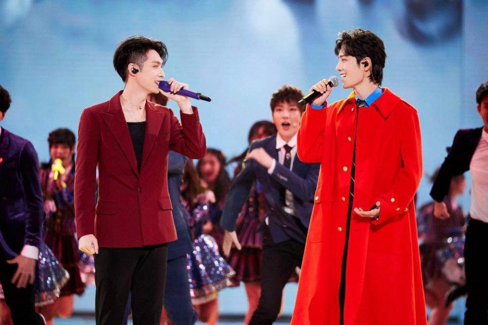 张艺兴|肖战、张艺兴突然互关，被曝出好消息，将合作参加《我们的歌》第二季