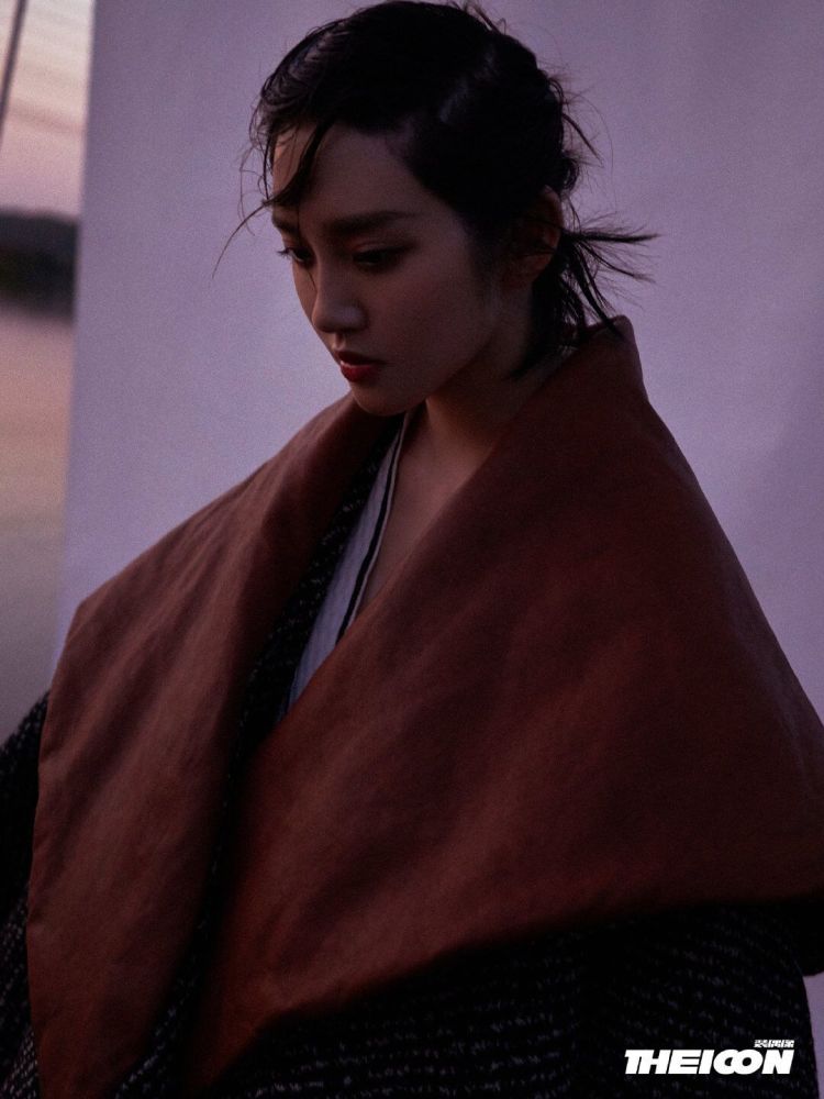 唐艺昕|唐艺昕产后复出首封大片，状态不输杨幂赵丽颖，张若昀功劳不小