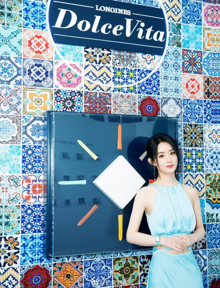 唐艺昕|唐艺昕产后复出首封大片，状态不输杨幂赵丽颖，张若昀功劳不小