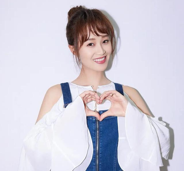 蓝盈莹|蓝盈莹回应从人艺辞职一事，“野心”从来不是错误