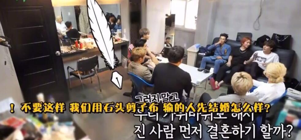 金希澈|继金希澈后又一位SJ成员脱单！金厉旭官宣恋情，曾玩猜拳被选中三年内结婚