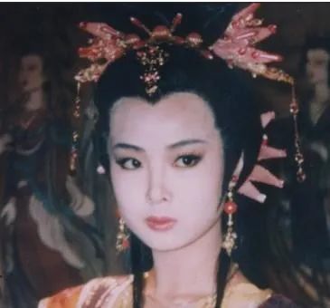 唐太宗李世民|景甜范冰冰惊艳一时的古装扮相，都不如她们十分之一…