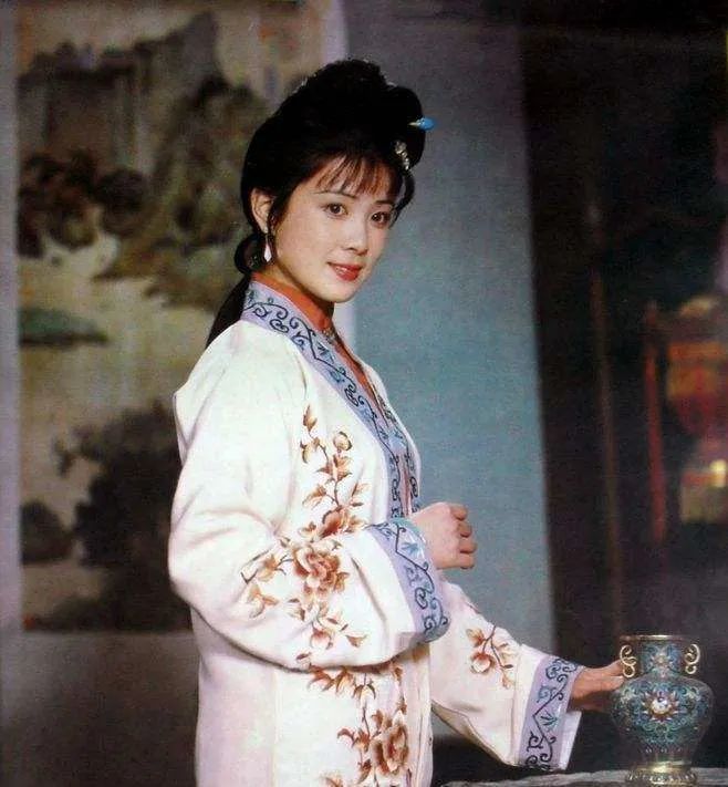 唐太宗李世民|景甜范冰冰惊艳一时的古装扮相，都不如她们十分之一…