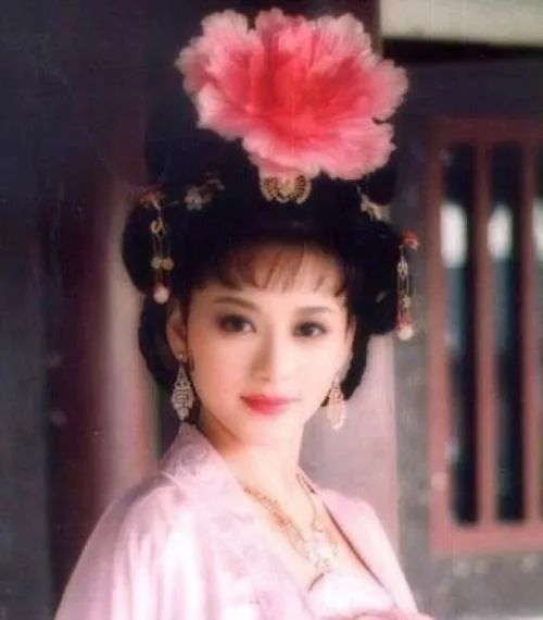 唐太宗李世民|景甜范冰冰惊艳一时的古装扮相，都不如她们十分之一…