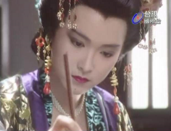 唐太宗李世民|景甜范冰冰惊艳一时的古装扮相，都不如她们十分之一…