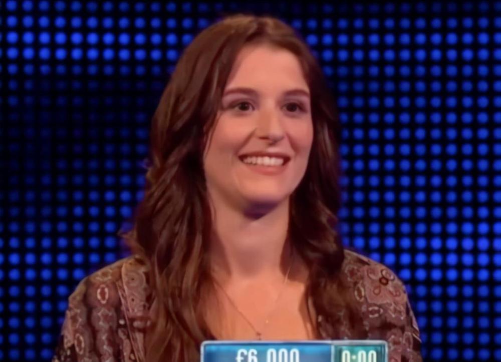 甚至有一位粉丝认为,露丝和美国演员沙隆·伊丽莎白非常像.