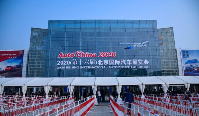 哈弗大狗|猛宠嗨翻北京车展，还能这么玩？哈弗大狗正式上市！