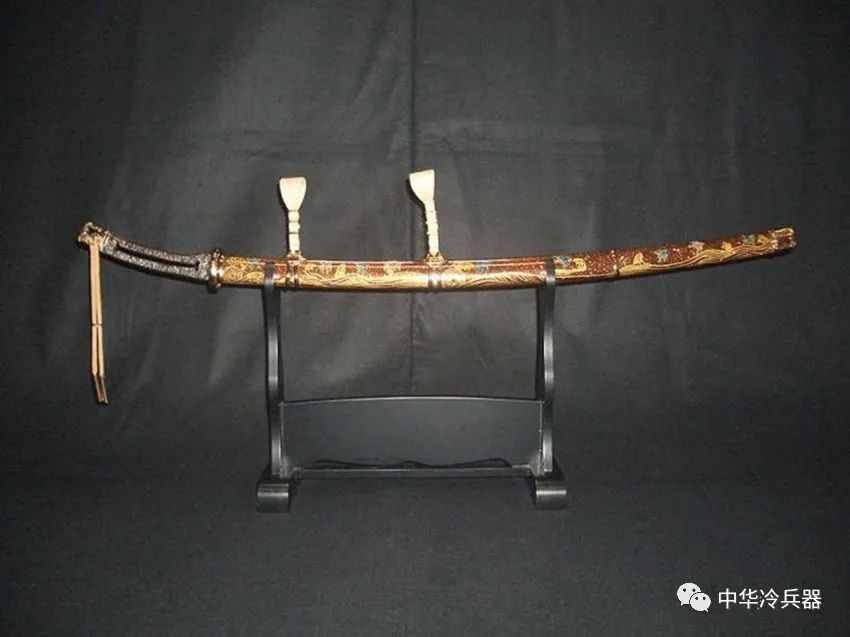 武士刀|武士刀也分三六九等，太刀才是日本的重击斩杀伐利刃——日本太刀