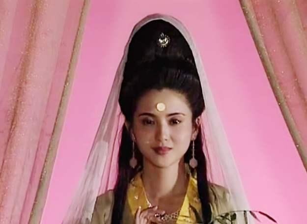 "小白菜"陶慧敏:拍戏险些毁容,和丈夫一婚到底,54岁风韵犹存