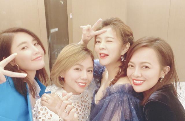 安以轩|40岁安以轩晒照庆生，同时为二胎办迎婴派对，丈夫送380万名表惹人羡