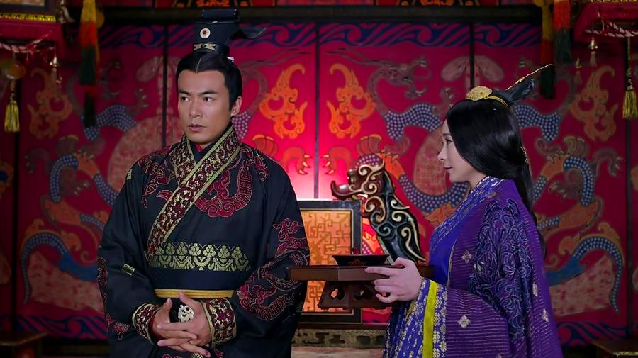 刘秀为何废掉郭圣通皇后,独宠阴丽华?原生家庭不可替代_腾讯新闻