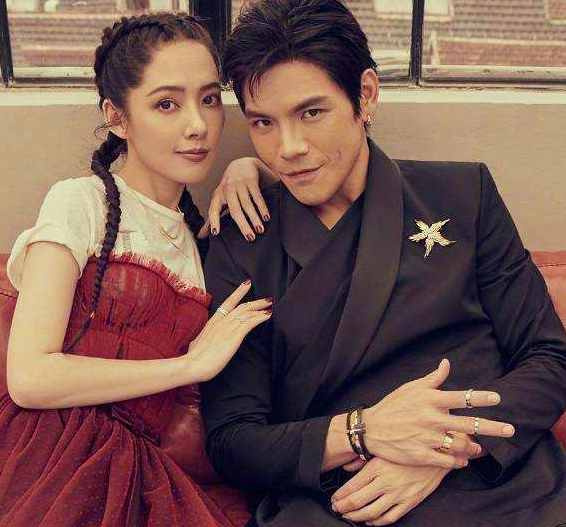 郭碧婷|郭碧婷怀孕饮食健康，向佐带老婆出门喝豆浆，夫妻俩却都不戴婚戒