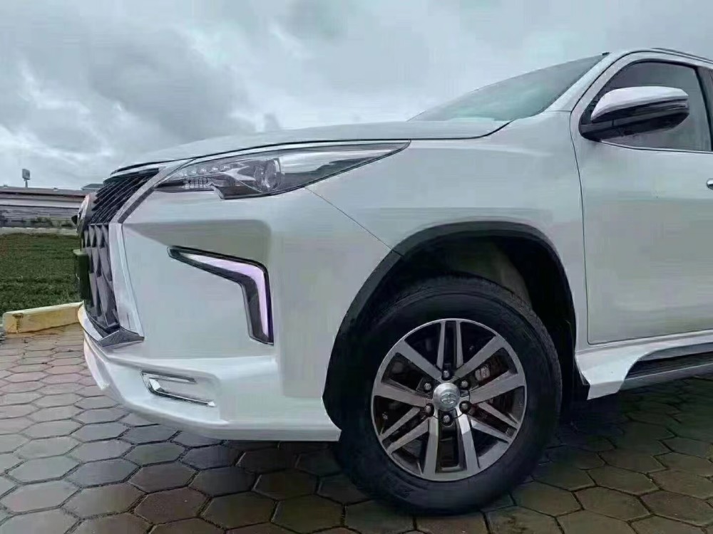 2021款丰田奔跑者到港!雷克萨斯外观 四驱,落地29万,真霸气!_腾讯新闻