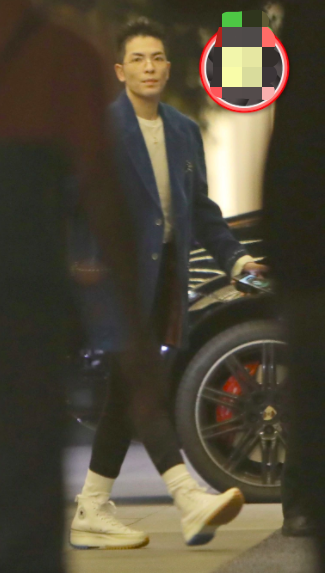 安以轩|40岁安以轩挺孕肚开庆生派对！众星云集似走红毯，向太夫妇都到场