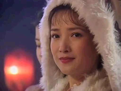 何晴|何晴20岁儿子近照，遗传爸妈全部优点，曾被称为最帅星二代