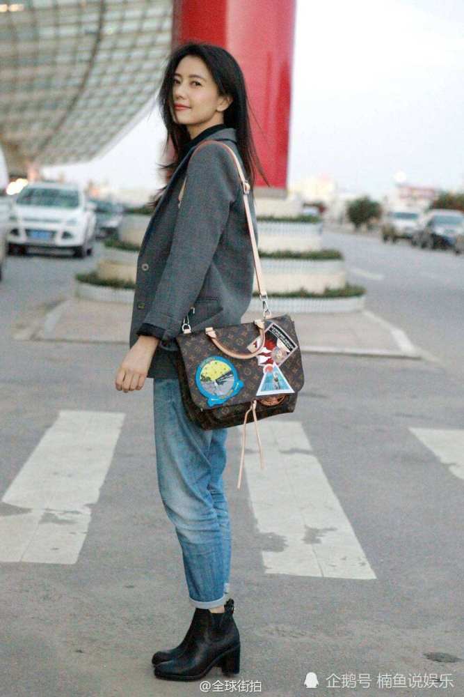 高圆圆|难怪是国民女神，高圆圆每次都穿对衣服，气质拿捏死死的