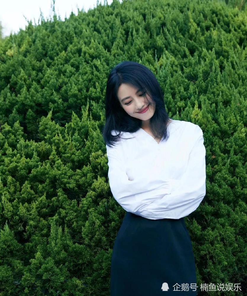 高圆圆|难怪是国民女神，高圆圆每次都穿对衣服，气质拿捏死死的