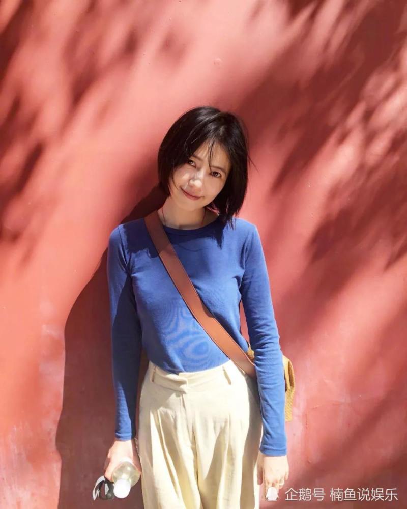 高圆圆|难怪是国民女神，高圆圆每次都穿对衣服，气质拿捏死死的