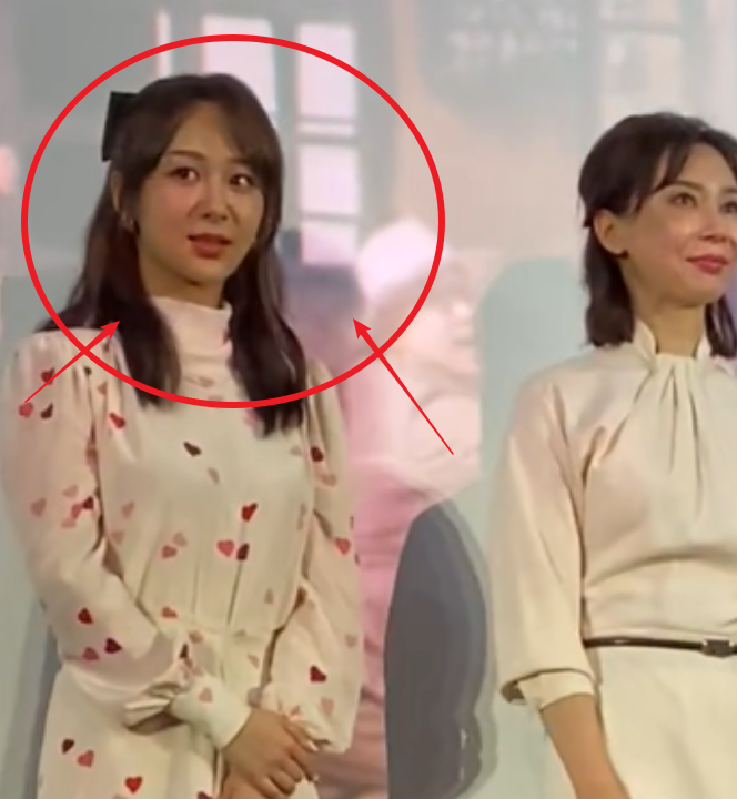 杨紫|杨紫出席电影见面会，看清没开瘦身滤镜的视频，这身材是在逗我？