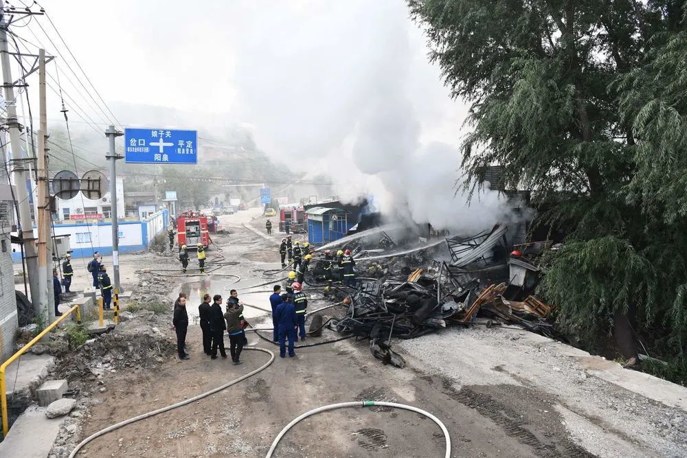 9月28日凌晨4点,阳泉这里发生火灾