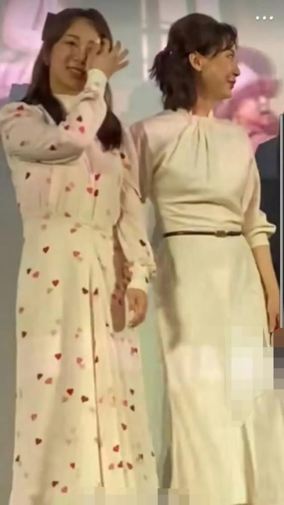 杨紫|杨紫路演精修美图被拆穿，跟现场视频差距大，颜值身材依旧灾难