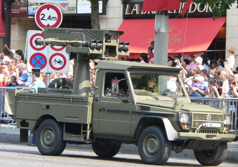 畅销多年,堪称最成功的法国单兵防空导弹,性能超过美国同类装备_腾讯