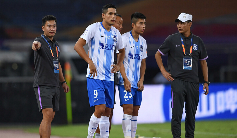 中超|已确认！曝1.93米高塔加盟中超最惨队，19岁三位置全能值320万