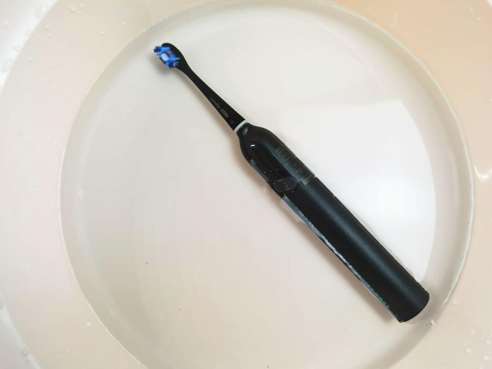 每周一度白四周自然白荣耀亲选usmile牙刷低价无止尽