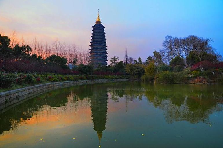 常州第一大公园走红,耗资5.8亿门票0元,距市中心7.2公里_腾讯新闻