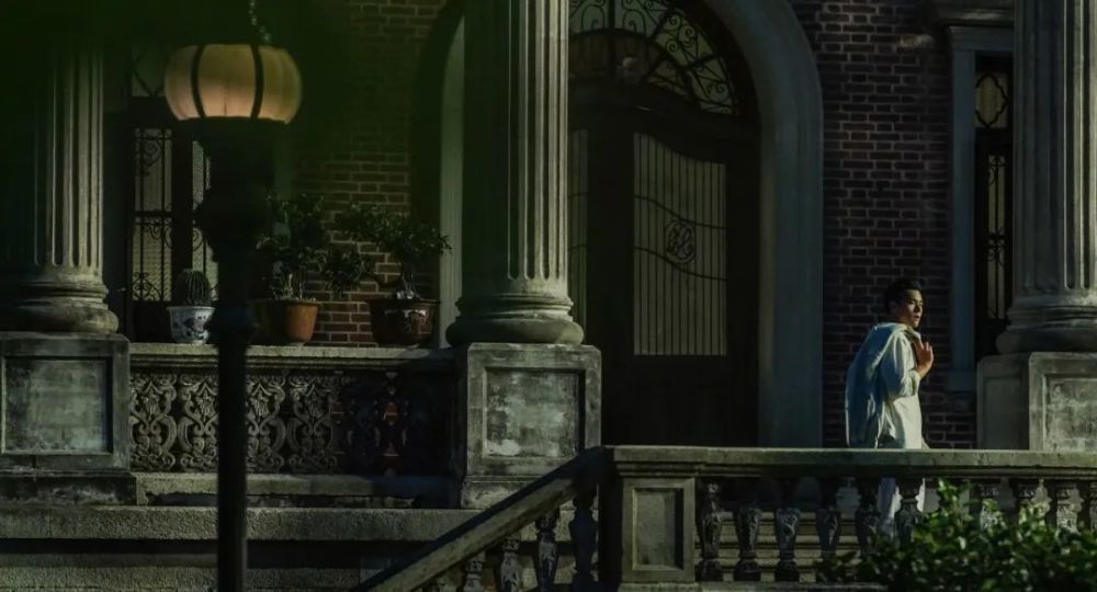 张爱玲|许子东：很多作家都是山，但张爱玲是一条河