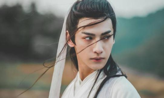 罗云熙|《蜜糖》首播，杨紫为罗云熙新剧宣传，风格多样的罗云熙太可了！