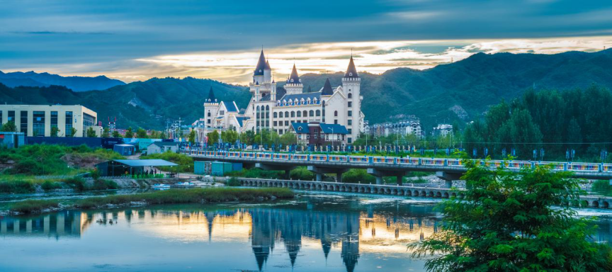 城堡乐园公主超人这座山里还真藏着童话