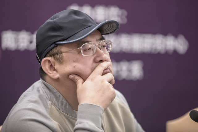 邱伟杰:美之否定之否定