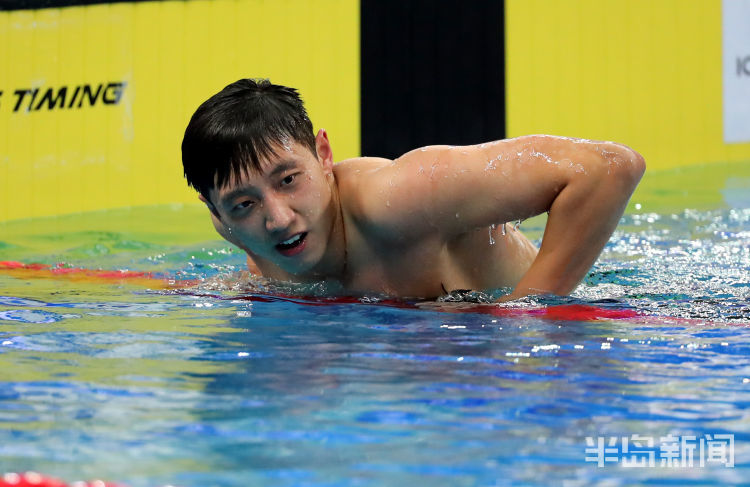 游泳冠军赛:张雨霏100蝶轻松夺冠,徐嘉余杨浚瑄双冠王