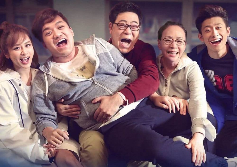 杨紫|放过杨紫造型！为控体重周减10斤片场休克，“亲弟”透露从小易胖